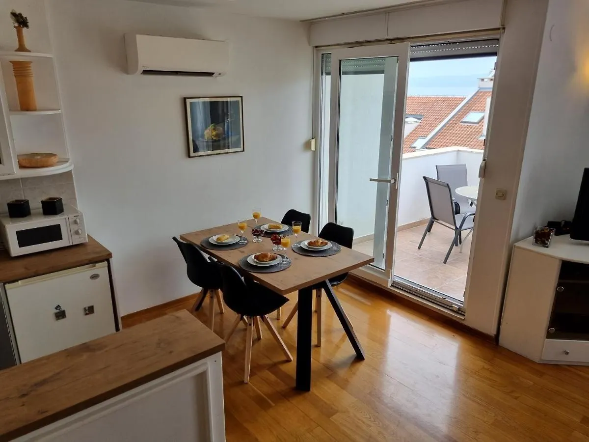 Apartment Lana  Split