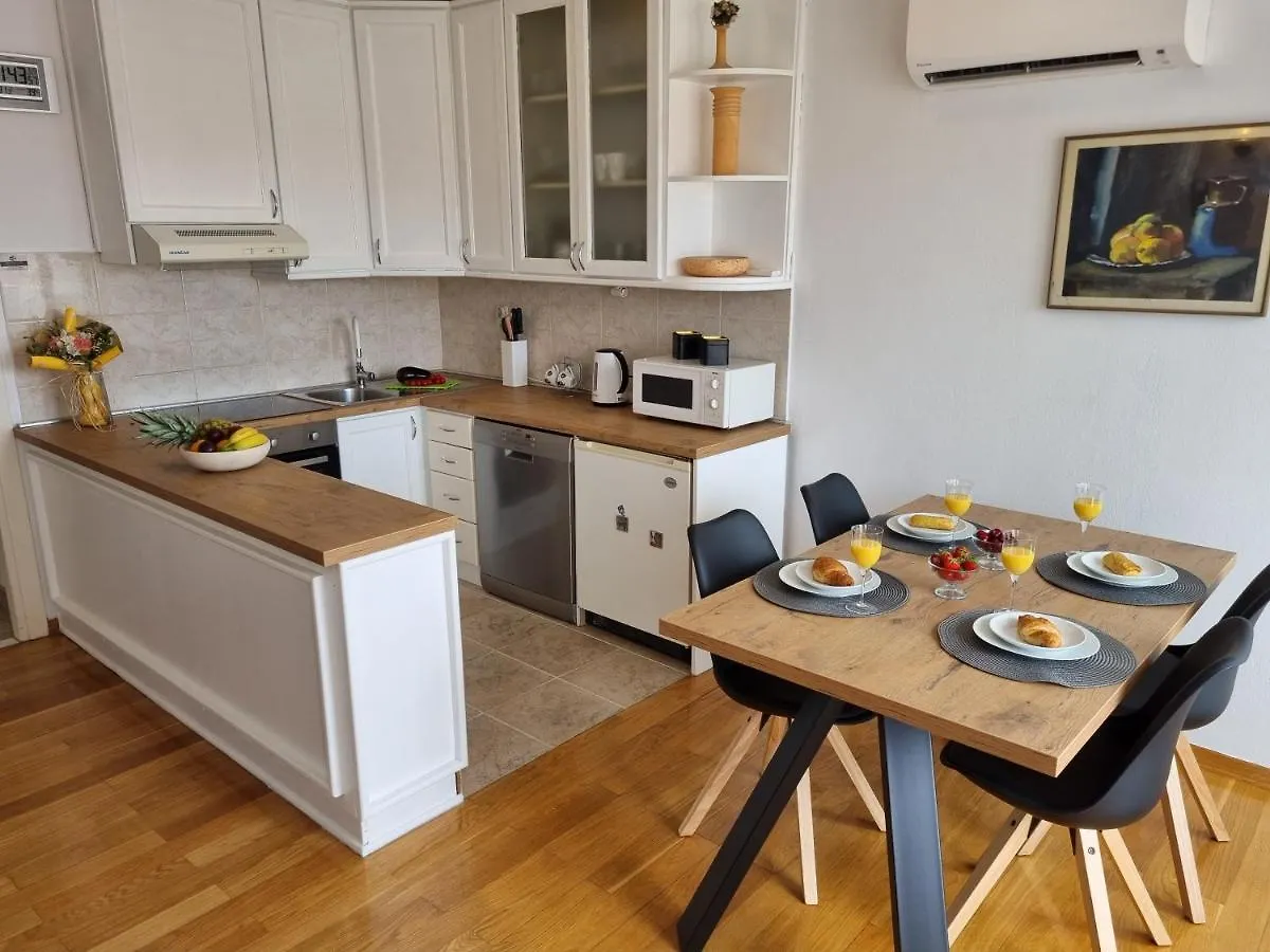 Apartment Lana