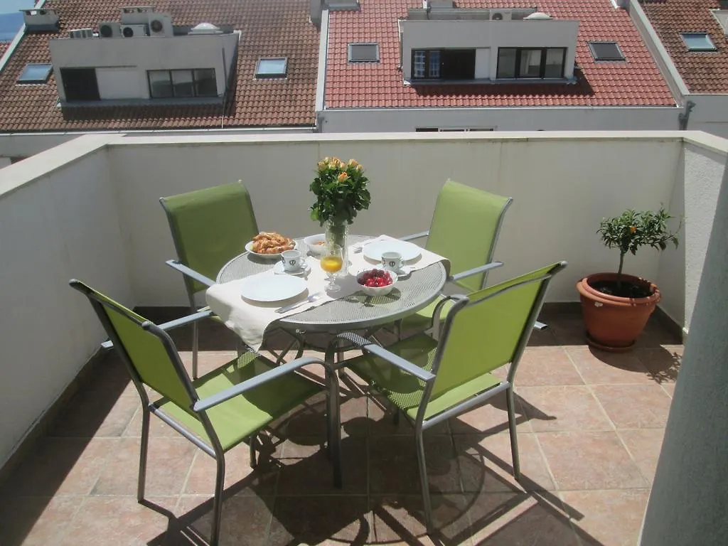 Apartment Lana